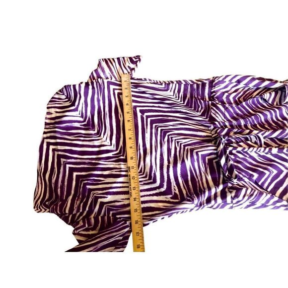 BCBG purple zebra print   Flowing and light, this dress is flattering and functi - Picture 3 of 9